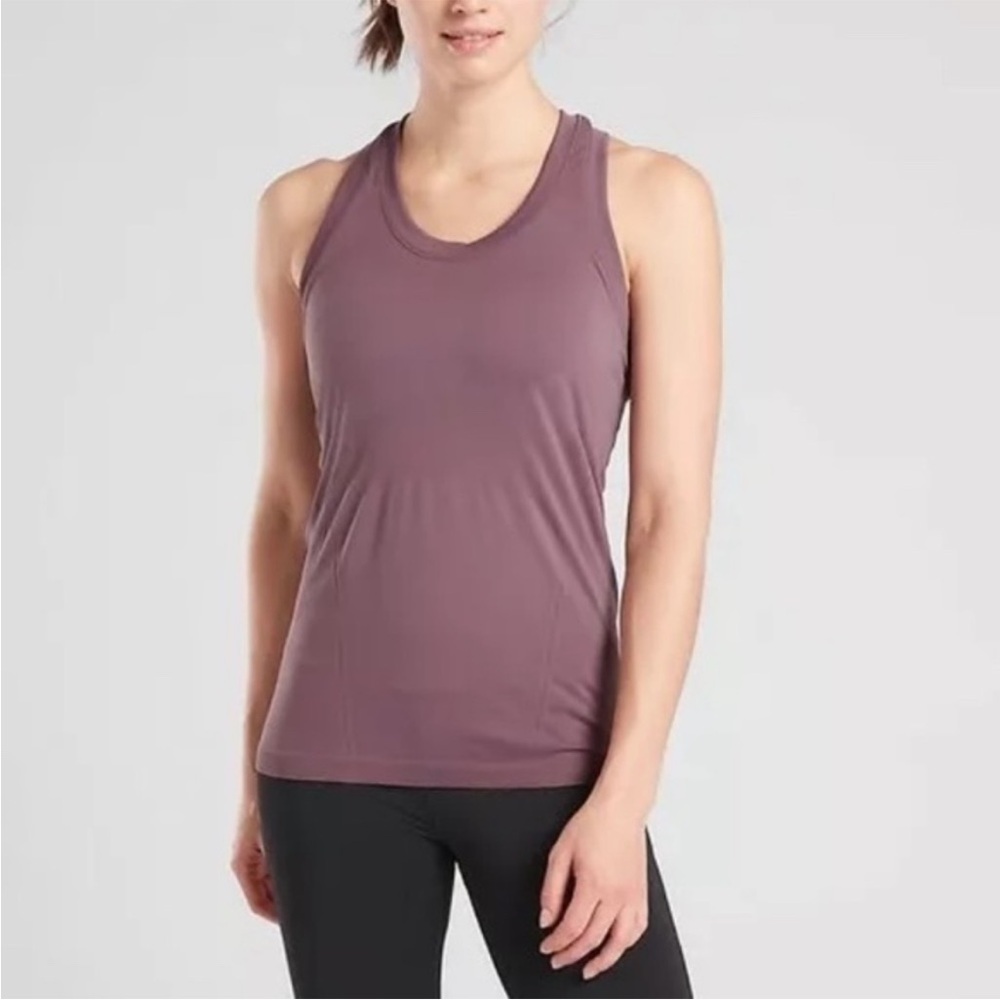 Athleta Momentum Tank Dusty Purple. Size XS. Brand NWT